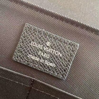 Louis Vuitton Men's Flap Messenger Bag